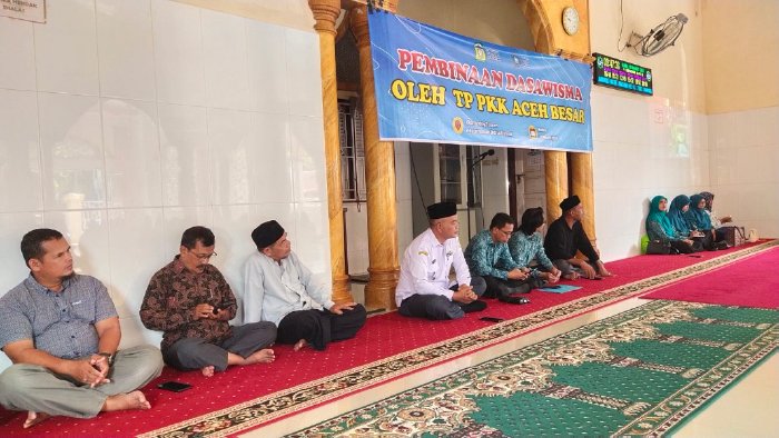 Camat Darul Kamal Hadiri Pembinaan Dasawisma TP PKK Gampong