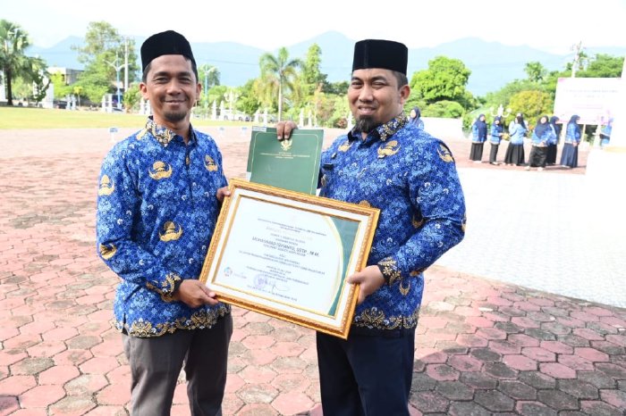 Pj Bupati Iswanto Raih Penghargaan Menteri PDTT RI