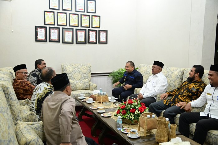 Pj Bupati Iswanto Terima Audiensi Kakankemenag Aceh Besar