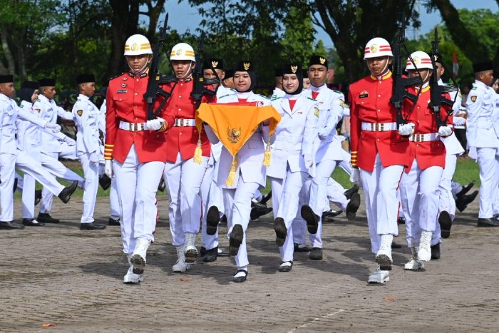 Pj Bupati Iswanto Apresiasi 70 Anggota Paskibraka Aceh Besar