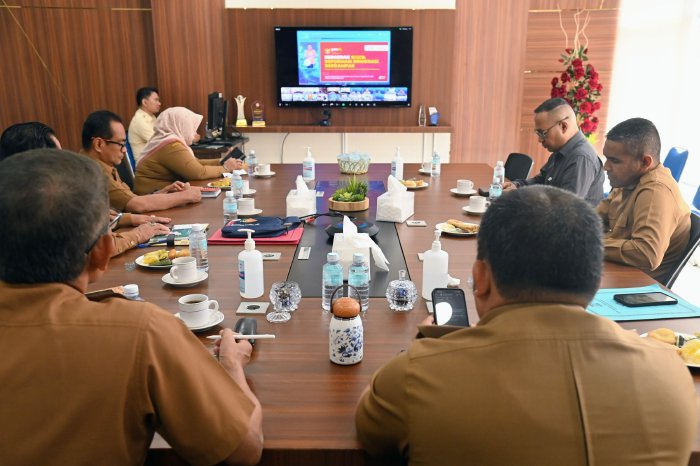 Pj Bupati Aceh Besar Bersama Kepala OPD Ikuti Zoom Meeting Rakornas P2DD Tahun 2024