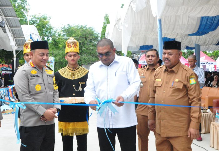 Wakili Pj Bupati, Kadis Syariat Islam Aceh Besar Hadiri Pembukaan RIAB Fair XI