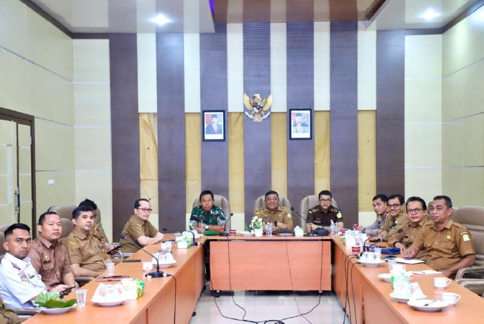 Sekda Aceh Besar Ikuti Rakor Pengendalian Inflasi Terkait Pemantauan Harga dan Ketersediaan Bahan Pokok