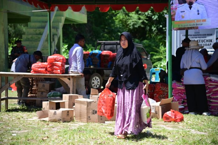 Masyarakat Pulo Nasi Akui Aksi Pangan Murah Pemkab Aceh Besar Sangat Membantu