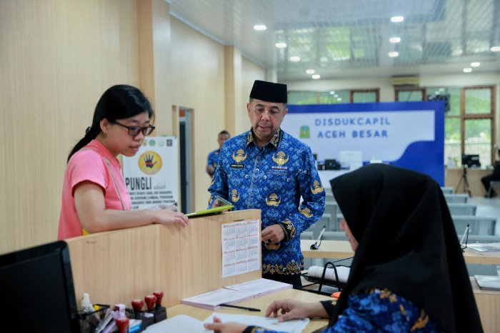 Sukseskan Pilkada 2024, Disdukcapil Aceh Besar Maksimalkan Pelayanan dan Perekaman Pemilih Pemula