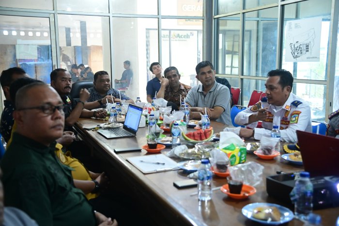 Sekda Aceh Besar Pimpin Rapat Lanjutan Tentang Koordinasi Penanganan Pasar Induk Lambaro