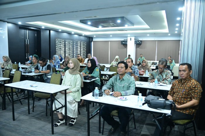 Wakili Pj Bupati, Kabag Ekonomi Setdakab Aceh Besar Hadiri FGD Tata kelola BUMD