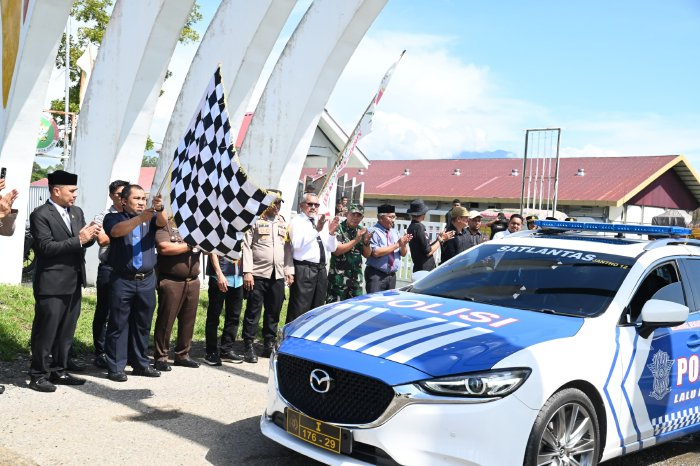 Pj Bupati Iswanto Bersama Forkopimda Aceh Besar Lepas Logistik Pilkada Tahun 2024