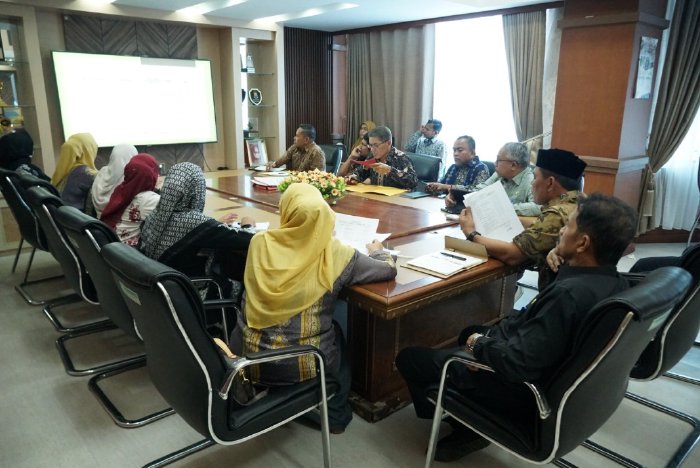 Bupati Aceh Besar Minta Dinkes Tingkatkan Pelayanan Kesehatan dan Sigap Antisipasi Penyakit