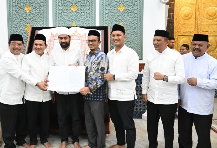 Kepala DSI Aceh Besar Terima Surat Edaran Penghentian Kegiatan Menjelang Azan