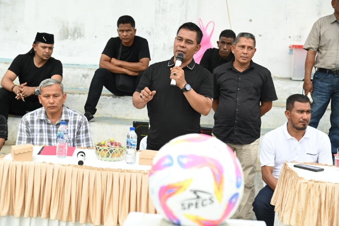 Bupati Syech Muharram Buka Turnamen HUT ke-71 PS Karya Utama